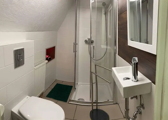 ゲストハウス Zur 23 3*